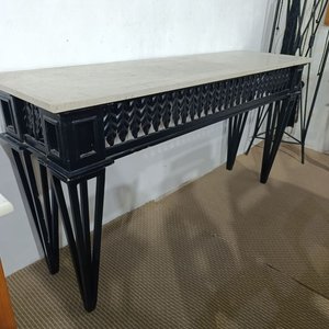 Mesa de Arrimo en Hierro Forjado con Tapa de Marmolina - imagen 5
