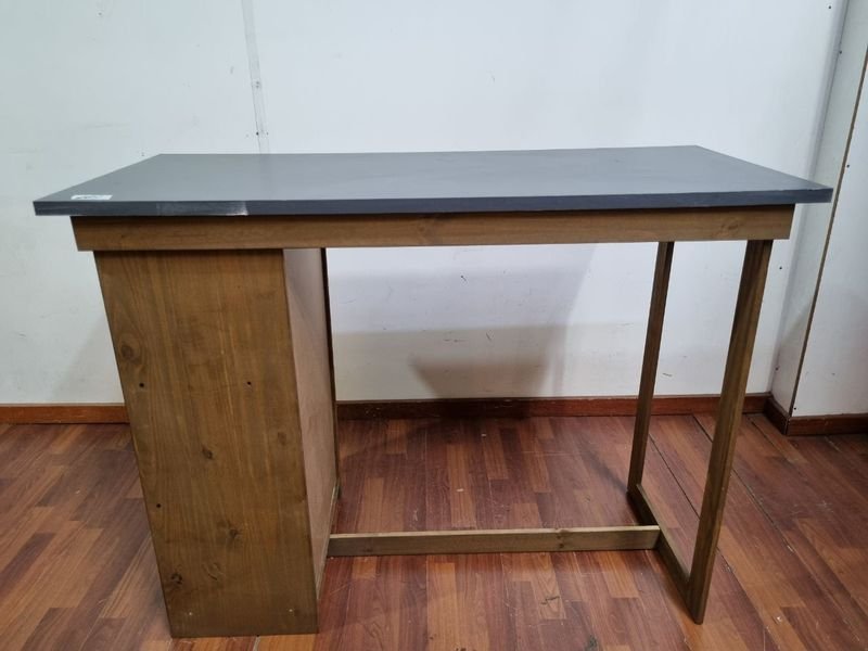 Item 915201 - Image 0