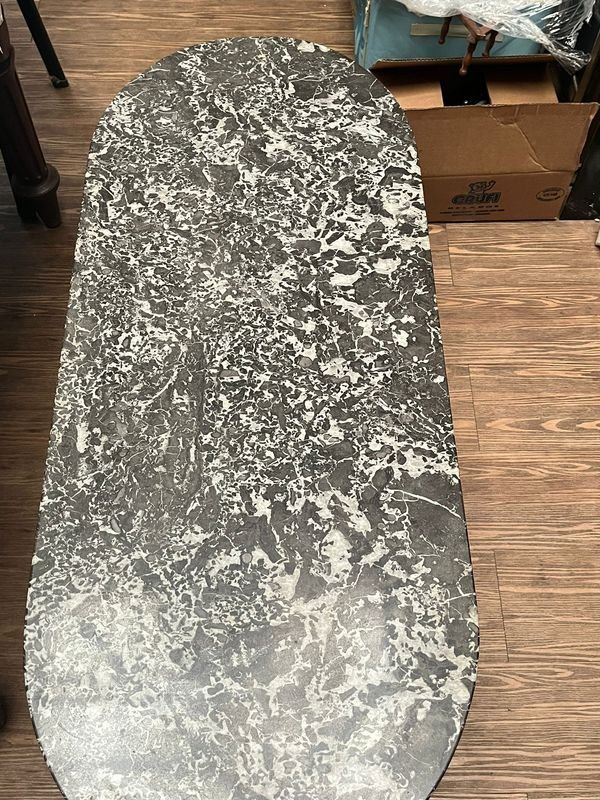 Mesa de mármol y madera en excelente estado - imagen 4