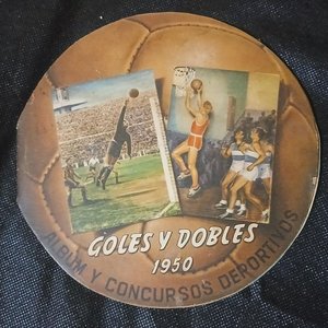 Lote anterior: Álbum "Goles y Dobles" 1950 - Colección Fútbol y Básquetbol Uruguayo
