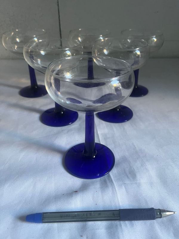 Juegos de copas de vidrio azul - imagen 6