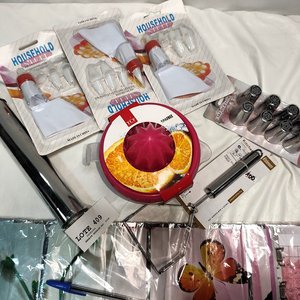 Lote de Utensilios de Cocina: Exprimidor, Pisapapas, Mangas y Punteros de Repostería, y Churrera - imagen 3