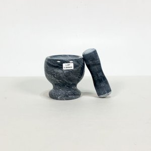 Lote siguiente: Mortero de Mármol Negro con Mano - 10x10 cm