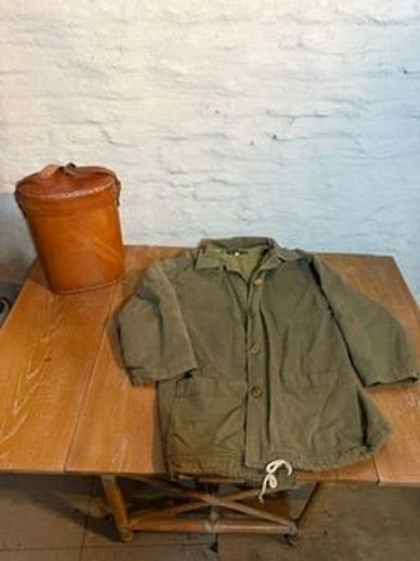 Campera militar verde de buena calidad - imagen 1