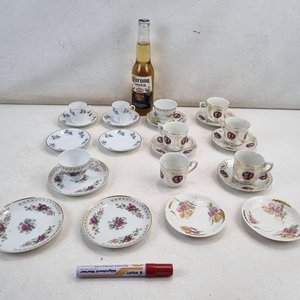 Juego de Café/Té de Porcelana China con Decoración Floral y Dorado - 23 Piezas - imagen 2