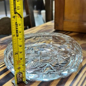 Par de Ceniceros de Cristal Tallado con Diseños Geométricos - imagen 11