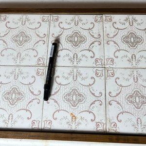 Bandeja de Madera con Azulejos Decorativos - imagen 4