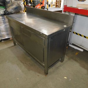 Mesa de trabajo de acero para gastronomía con cajones - imagen 5