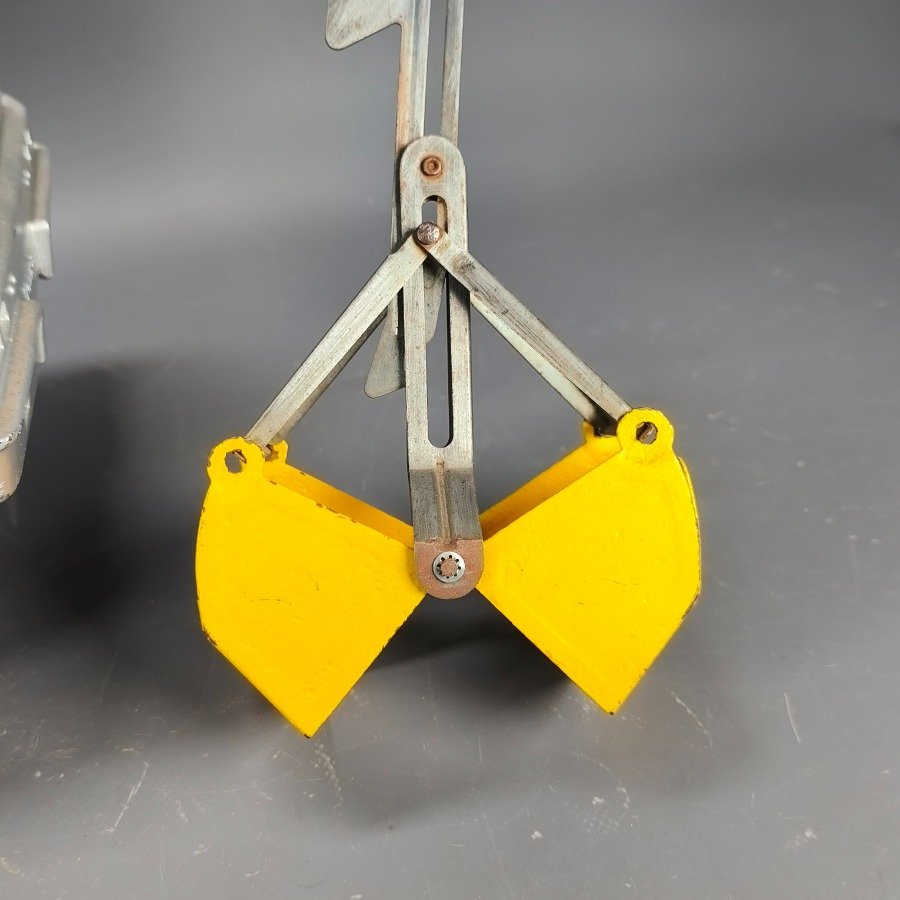 Item 17718 - Image 4