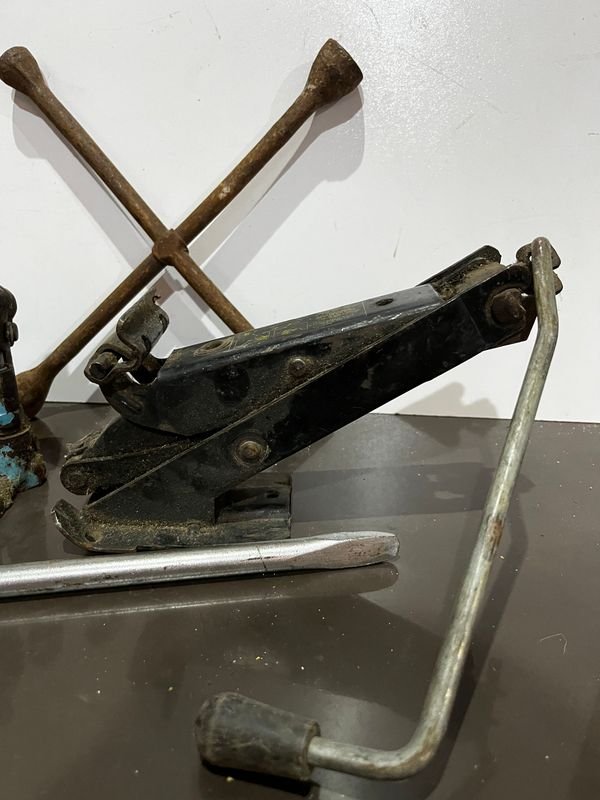 Item 873780 - Image 2