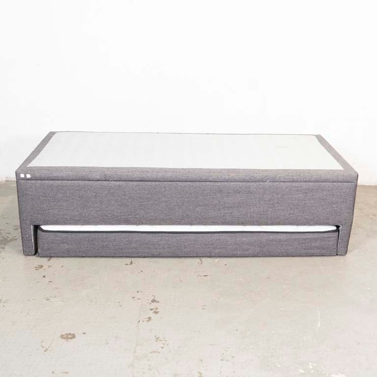 Item 2101958 - Image 0