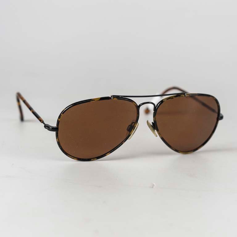 Lote anterior: Par de lentes de sol Morel