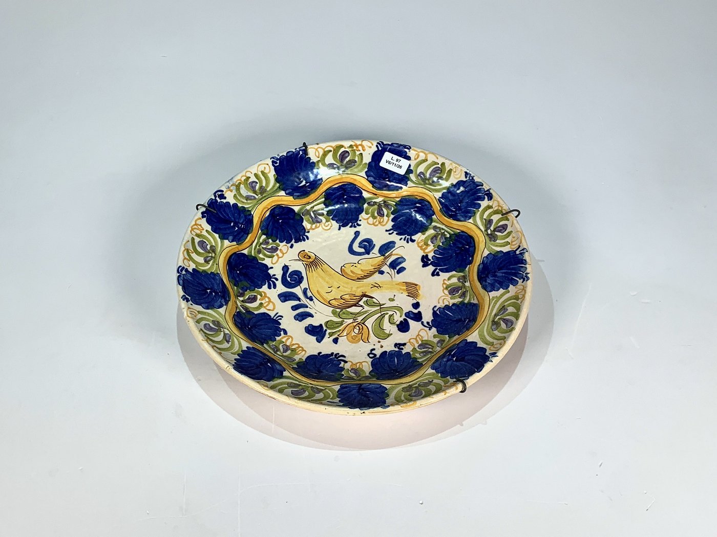 Plato Decorativo Cerámica Hondo Ave Amarillo Flores Azules 30cm