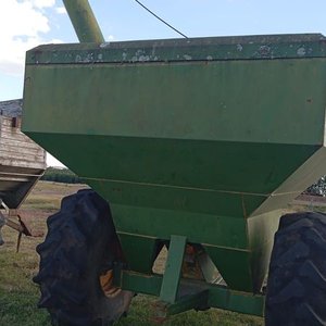 Tolva de 6 Toneladas para Agro - imagen 3