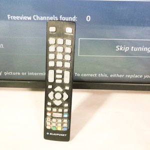 Televisor Blaupunkt de 32" con Control Remoto - imagen 3