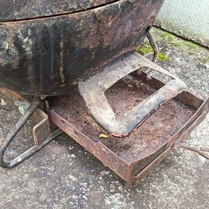 Parrilla Ahumadora Tipo Barril con Tapa y Rejilla - imagen 5