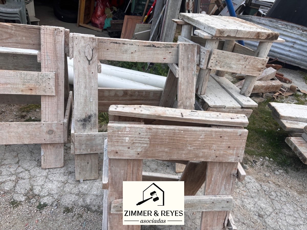 Caballetes y Mesas de Obra de Madera