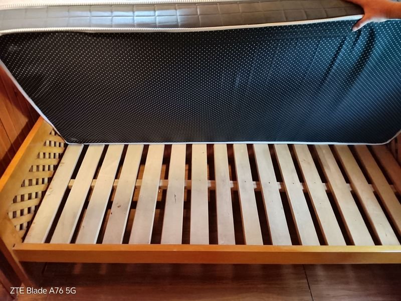 Item 889909 - Image 1