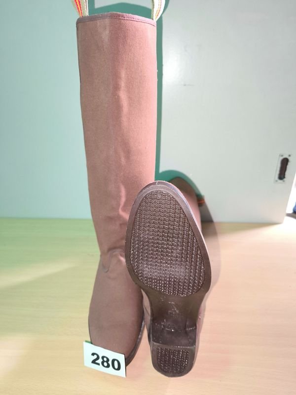 Item 846459 - Image 1