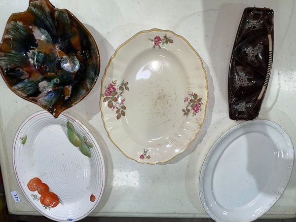 Lote de 4 Fuentes y 2 Centros de Mesa Decorativos