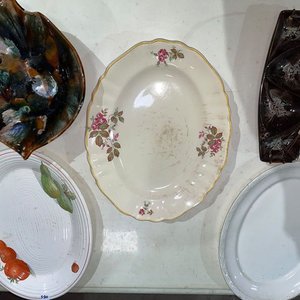 Lote anterior: Lote de 4 Fuentes y 2 Centros de Mesa Decorativos