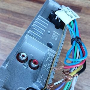 Autoestéreo Sony CDX-GT270S 1 DIN con Carátula Desmontable y Estuche - imagen 5