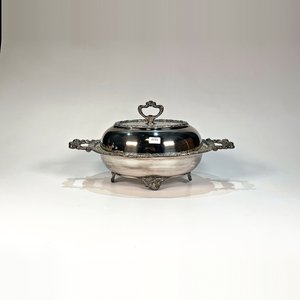 Centro de Mesa Ovalado Metálico con Tapa y Asas - imagen 2