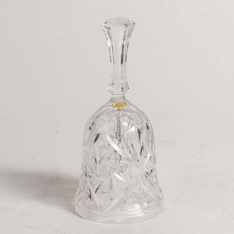 Lote anterior: Campana de cristal tallada - Medidas: 16cm
