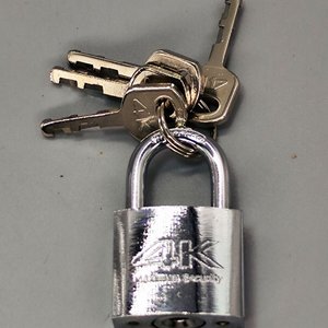 Candado de Seguridad 4K con 4 Llaves Planas - imagen 5