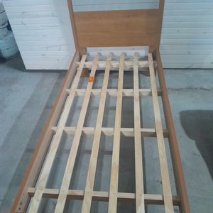 Cama de 1 Plaza Moderna Desarmable - imagen 1