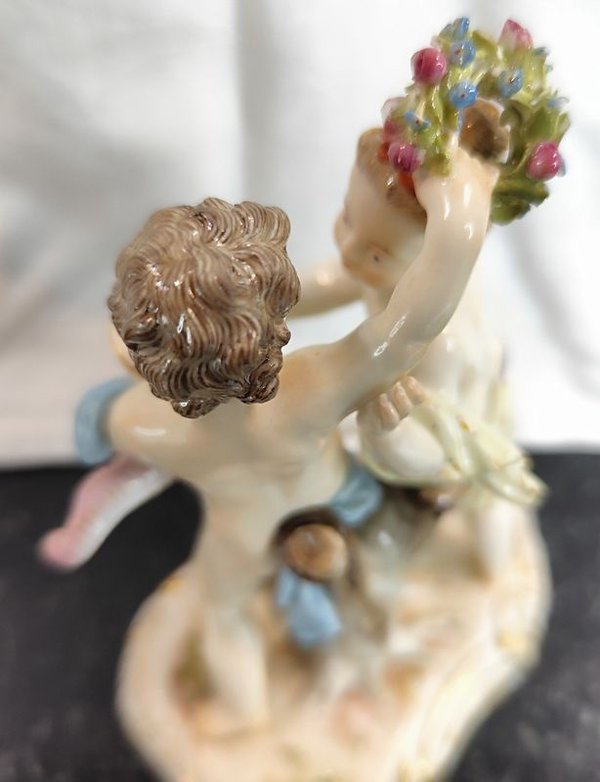 Figura de porcelana Meissen de dos ángeles - imagen 3