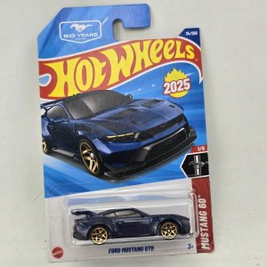 Lote siguiente: Hot Wheels Ford Mustang GTD Azul Dorado 1/5 2025