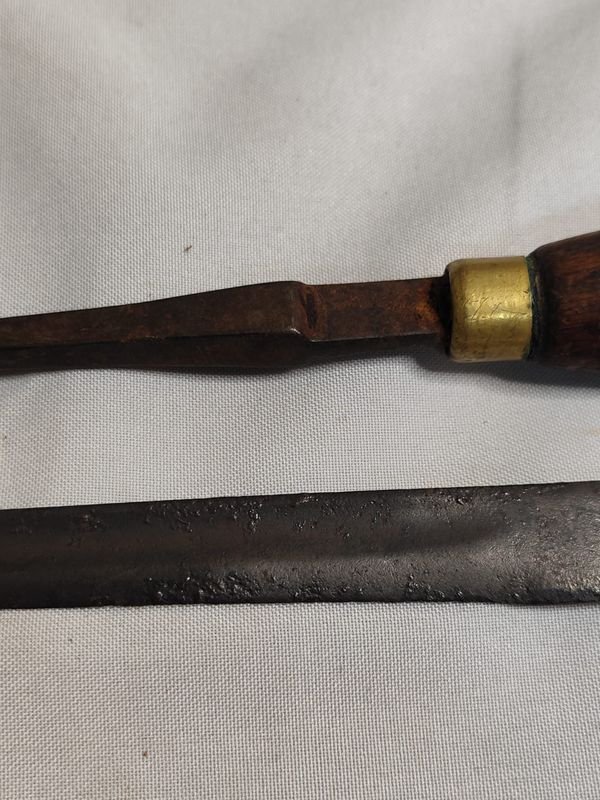 Cuchillo Artesanal con Sable Fino y Estilete Antiguo - imagen 3