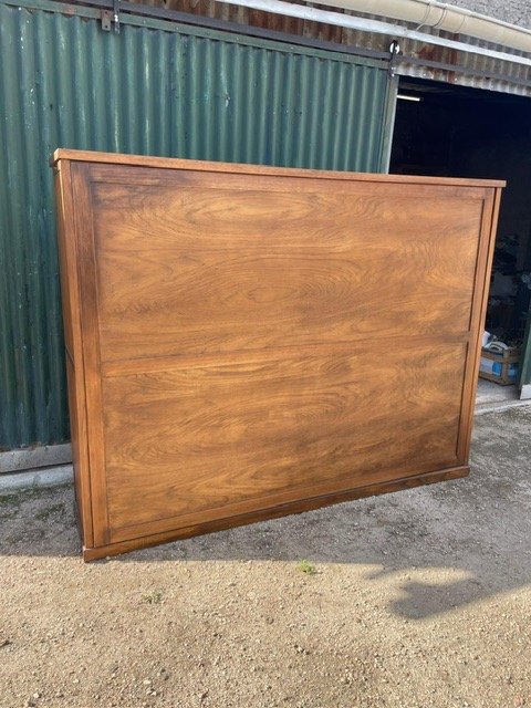 Item 28415 - Image 0