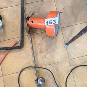 Lote de 3 Lámparas de Taller Articuladas Industriales - imagen 3