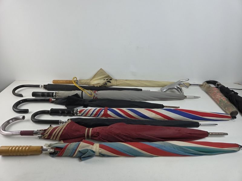 Lote anterior: Colección de paraguas de alta calidad