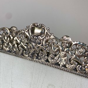 Portarretratos de Plata 800 con Decoración de Angelitos y Soporte - imagen 3
