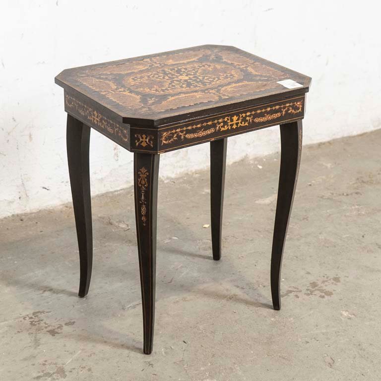 Mesita Musical Antigua con Marqueterie y Compartimentos