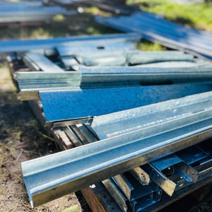 Lote de Perfiles Galvanizados para Construcción - imagen 3