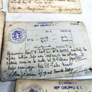 Lote de 7 Fotos Históricas: Bombardeo Italiano Segunda Guerra Mundial - imagen 6