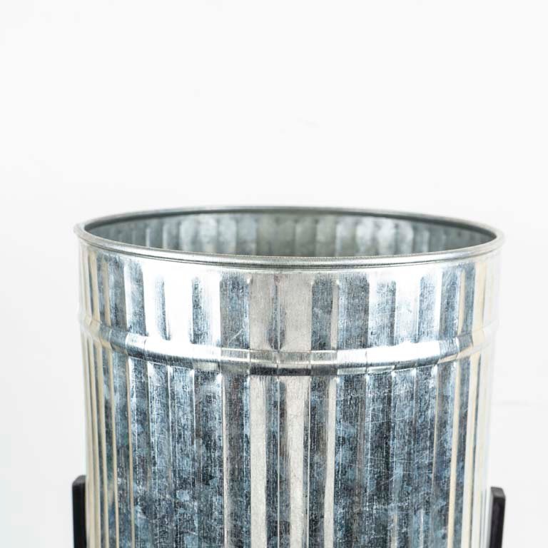 Maceta champagnera de chapa con soporte de hierro plegable - imagen 2