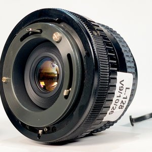 Lente Fotográfico Canon Cosina 28mm f/2.8 MC Made in Japan - imagen 3