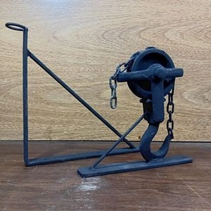 Par de Ménsulas de Herrería Artesanal con Polea para Colgar Macetas - imagen 5