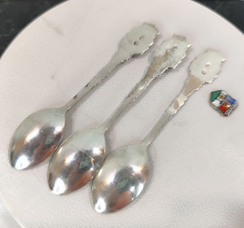 Item 868484 - Image 1