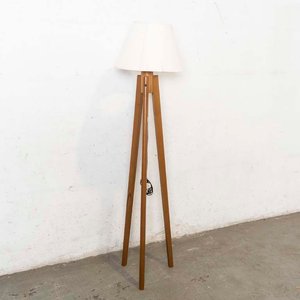 Lámpara de Pie Trípode con Patas de Madera y Pantalla Blanca - imagen 1