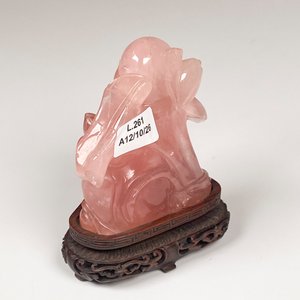 Par de Figuras de Cuarzo Rosa con Bases de Madera - imagen 5