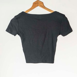 Conjunto Zara: Top Rayado y Top Negro Talle S - imagen 2