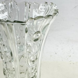 Florero de Cristal Transparente Italiano con Diseño Labrado - imagen 3