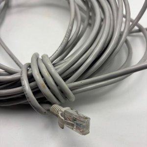 Cable de Red Ethernet Cat 5e Gris Enrollado - imagen 5