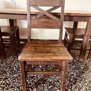 Juego de Comedor: Mesa de Madera con 3 Sillas Estilo Rústico - imagen 4